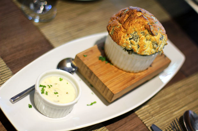 Østers med spinatsoufflé | let og bedst i Kogebog.dk 💘