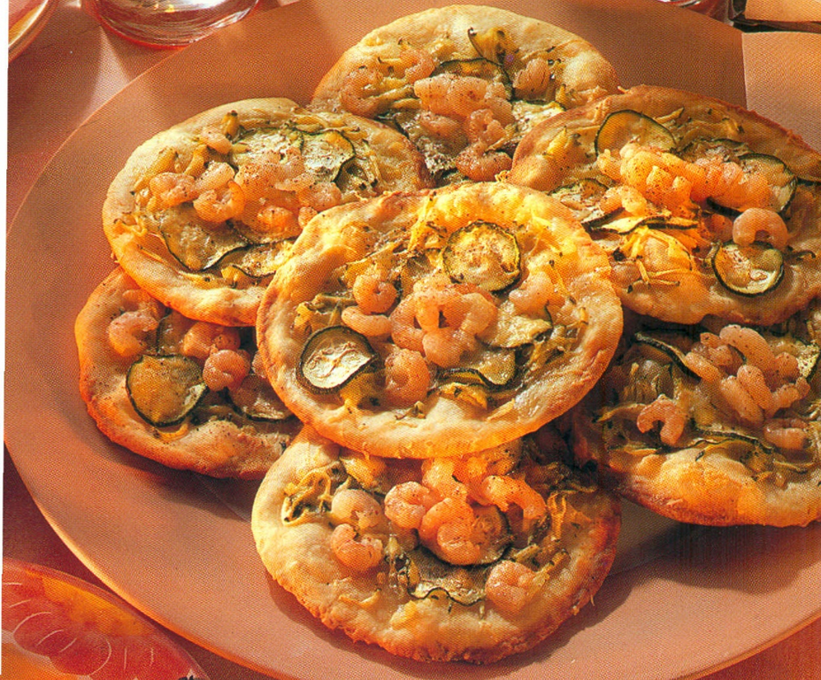 Minipizzaer med zucchini