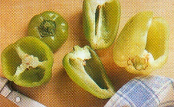 Peberfrugter med tunfyld